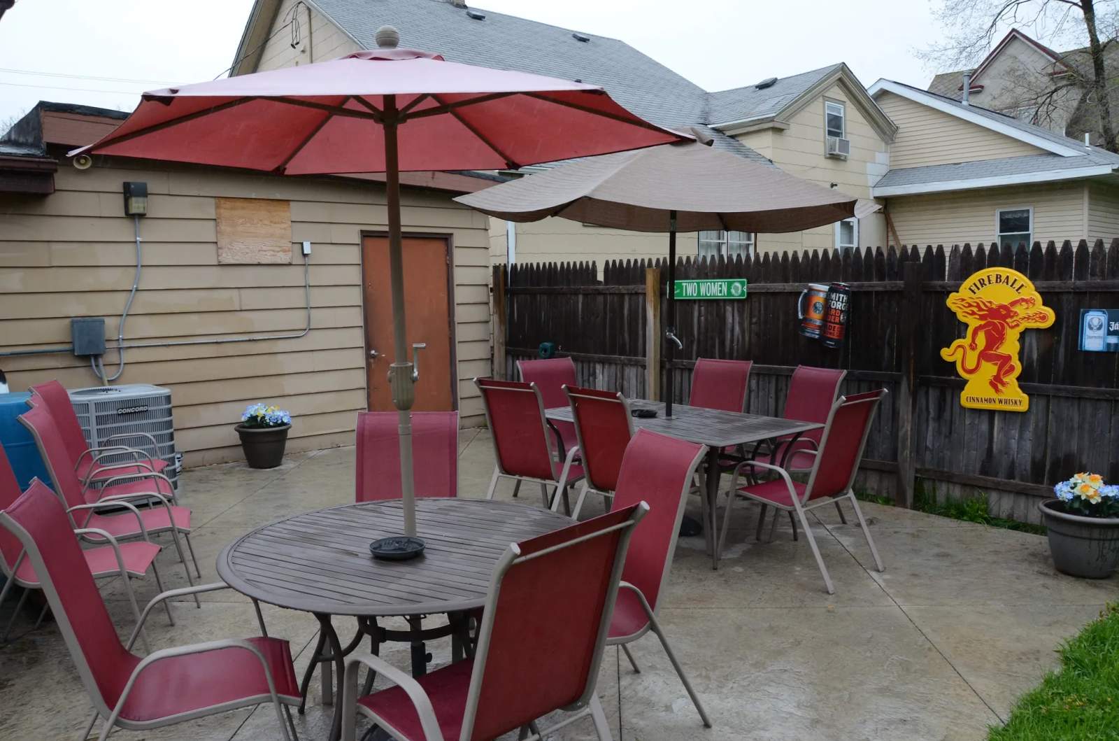 Sipp's Bar -N- Grill — photo 1